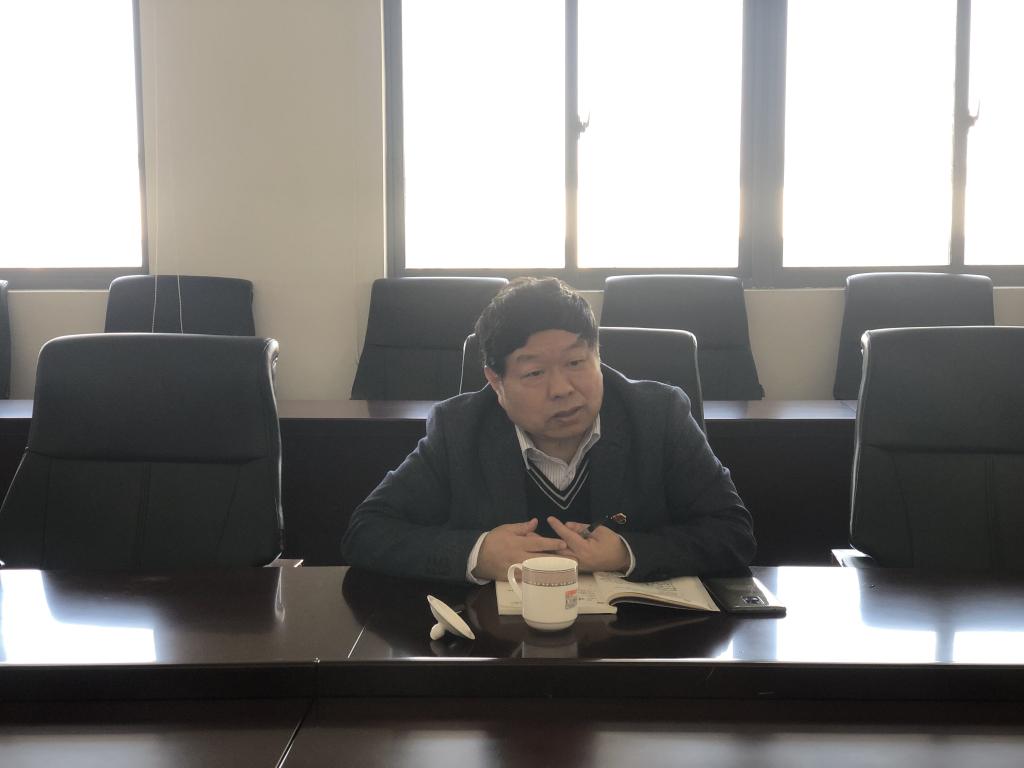 陈坚校长与数媒学院领导班子亲切交流 陈坚校长与数媒学院领导班子亲切交流
